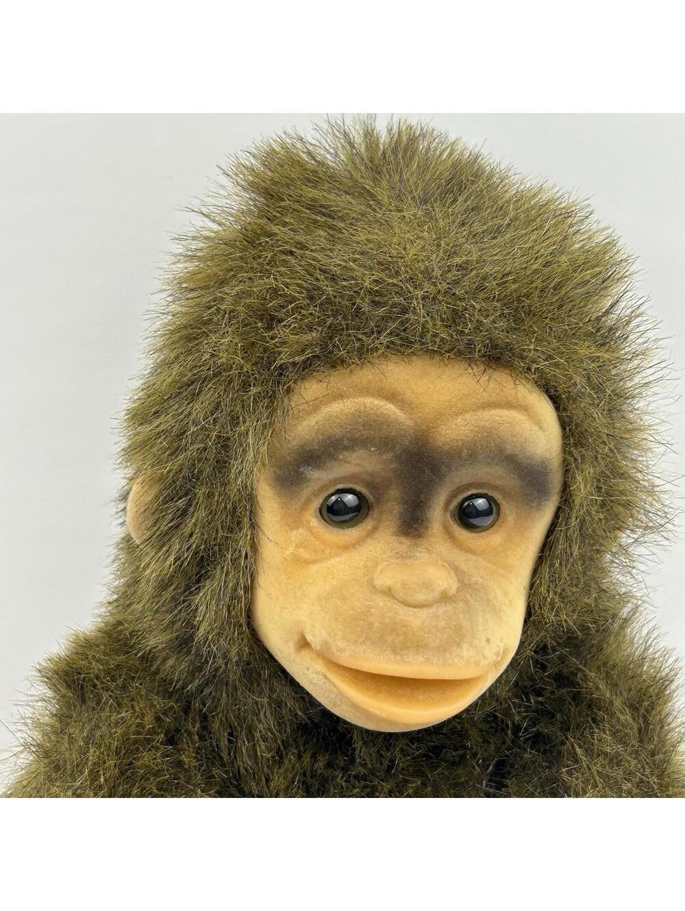 Hosung Realistic Baby Monkey Hand Puppet 1994 Chimp Plush Retro Toy Squeaks A15 - Picture 3 of 13
